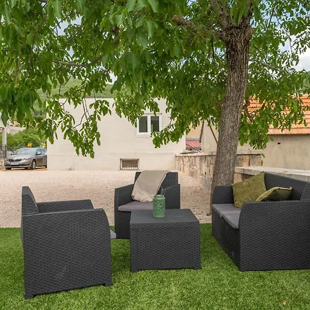 Sky Stone, Heated Pool, Playground Krstatice