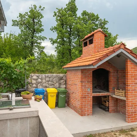 Sky Stone, Heated Pool, Playground Вілла