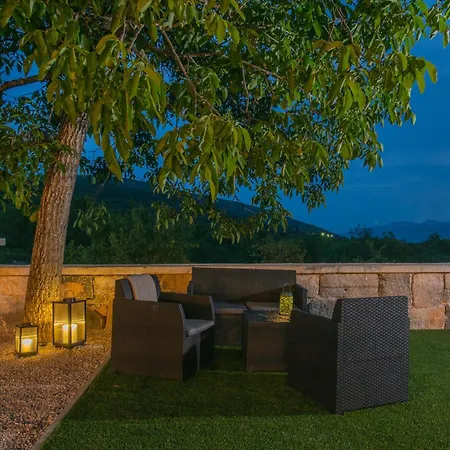 Sky Stone, Heated Pool, Playground Krstatice