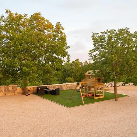 Villa Sky Stone, Heated Pool, Playground *